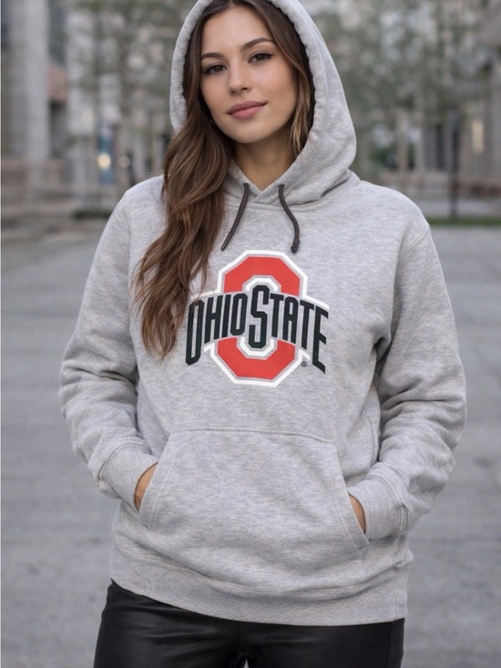 Colosseum Tops - Ohio State Buckeyes Colosseum Hoodie Women’s L